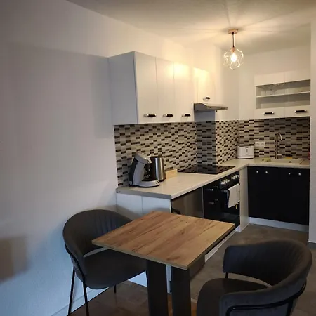 Feriewohnung Alexandra * באד נויאנאהר-ארוויילר